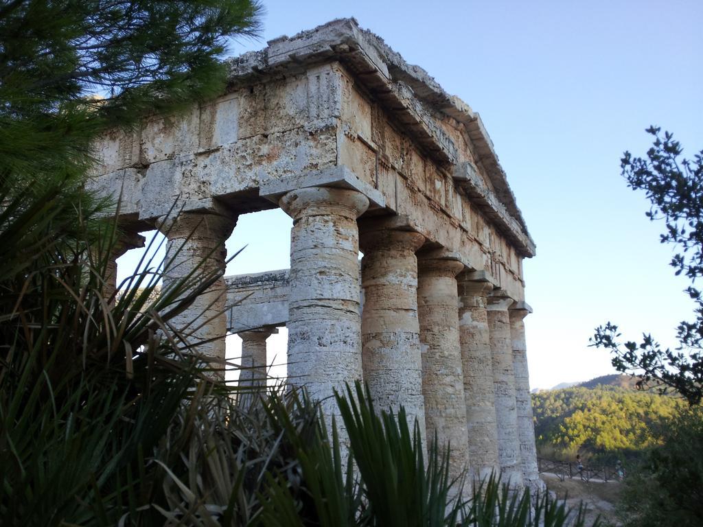 קלטפימי La Suite Di Segesta מראה חיצוני תמונה